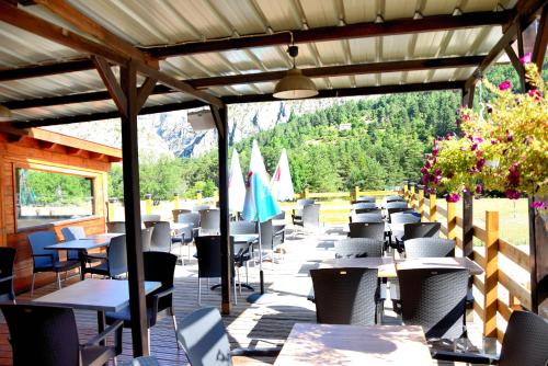 Restorāns, Camping La Pinatelle in Saint-Auban