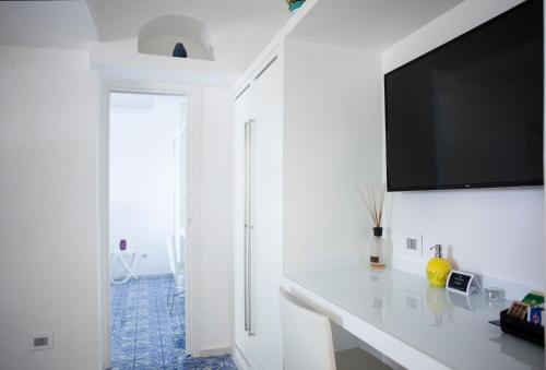 LHP Suite Capri Villa La Giara - image 7