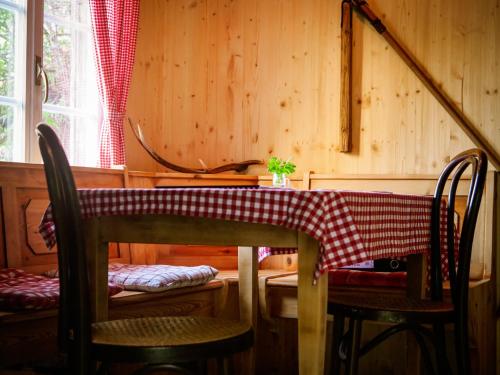 外部景觀, Schlafen im Fass - Schlaffass - Abenteuer - Romantik - Haslifass in 因納特基爾肯