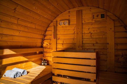 桑拿, Schlafen im Fass - Schlaffass - Abenteuer - Romantik - Haslifass in 因納特基爾肯