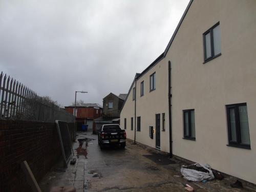 Inviting 1-Bed Ground Floor Apartment in Bolton