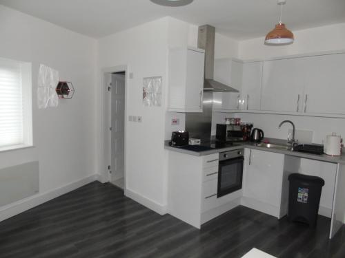 Captivating 1-Bedroom Apartment in Bolton