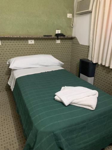 1 twin bed