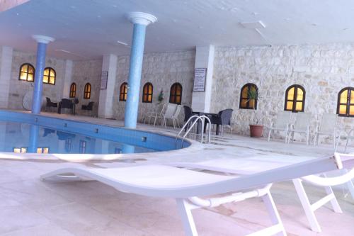 Amra Palace International Hotel