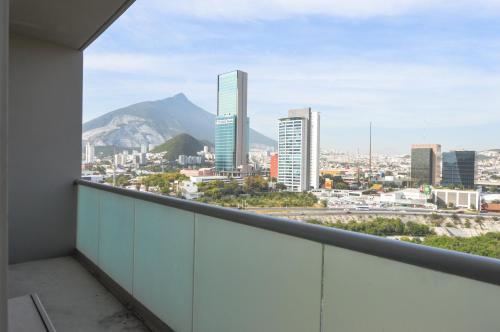 Quick access to downtown and San Pedro