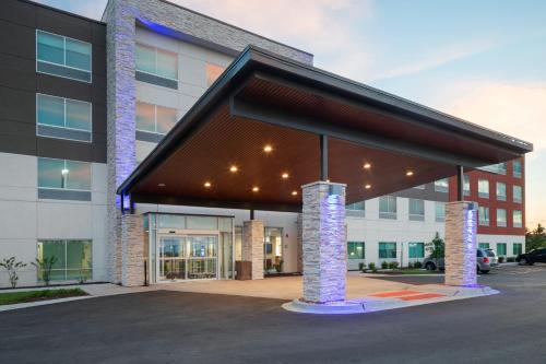 . Holiday Inn Express & Suites - Bourbonnais East - Bradley by IHG