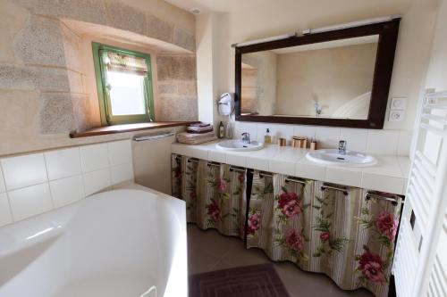 B&B Manoir du Clos Clin – Pleurtuit, AL