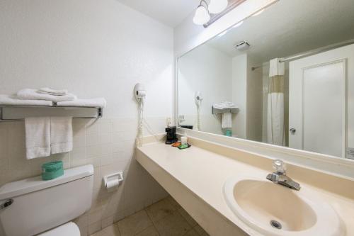 Americas Best Value Inn Brenham