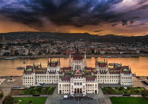 Bauhaus Astoria Hostel - image 6