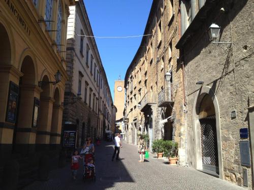 Home in Orvieto - Corso Cavour - image 9