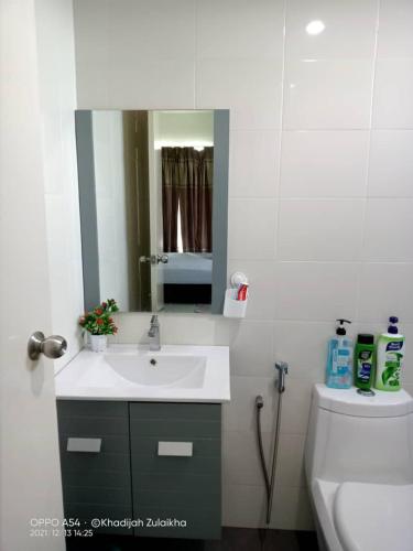 Risqi Apartment 2 bedroom Wakaf Che Yeh photo
