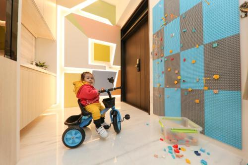 Enjoy the Lift Homestay