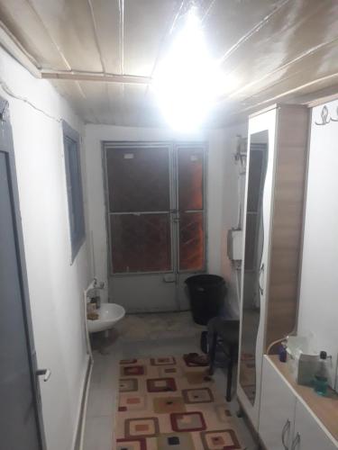 Kalabalık aile icin uygun 1 veya 7 kisi kalabilir ciftler icin uygun her yere yakın bolgede