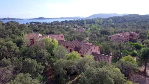 Air-conditioned apartment for 6 people in Marina di Pinarello Porto Vecchio