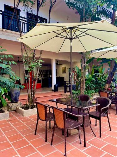 Buitenkant, Angkor Tiger Resort in Siem Reap