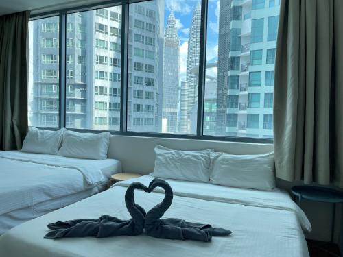 Mercu Summer Suite KLCC @ Penguin Homes photo 2