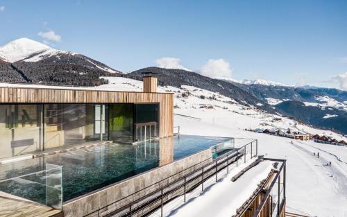 Alpine Lifestyle Hotel Ambet
