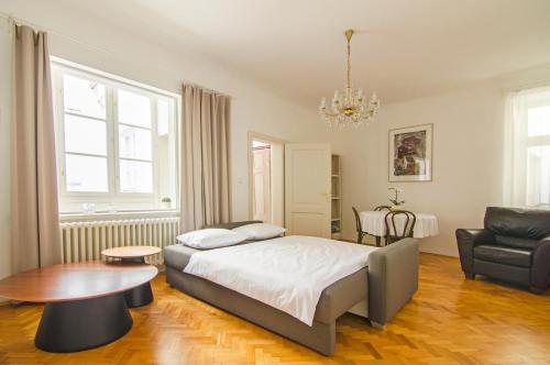 Wishlist Prague Residences - Charles Bridge Karlova, Praha (fotografie 3)