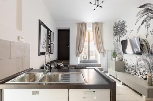 iFlat Monti Elegant Apartment with Terrace, Рим (фото 4)