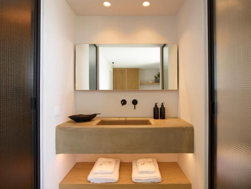 Deluxe Sea View Plunge Pool image 2