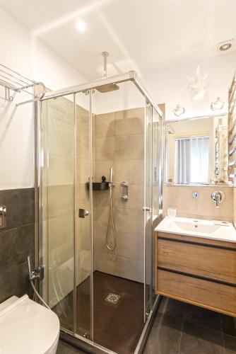 Genteel Home Encarnación - image 10