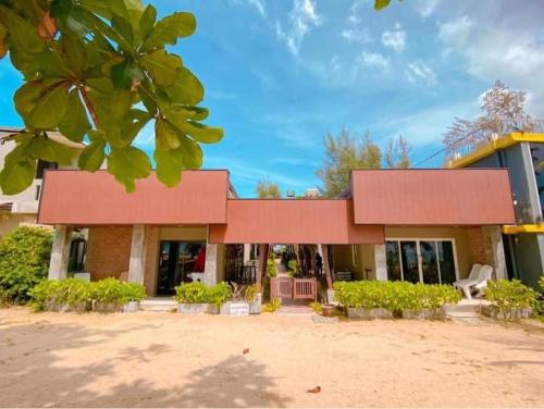 Dang Sea Beach Resort - SHA photo 2