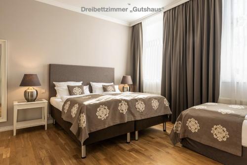 Gutshof Havelland Room Type - Dreibettzimmer "Gutshaus"