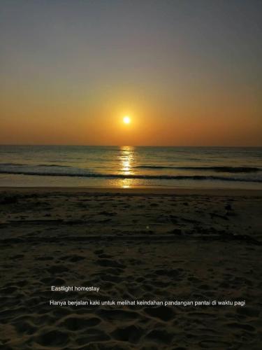 EASTLIGHTHOMESTAY photo
