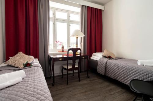 IK Hotel & Camping Room Type - Twin Room