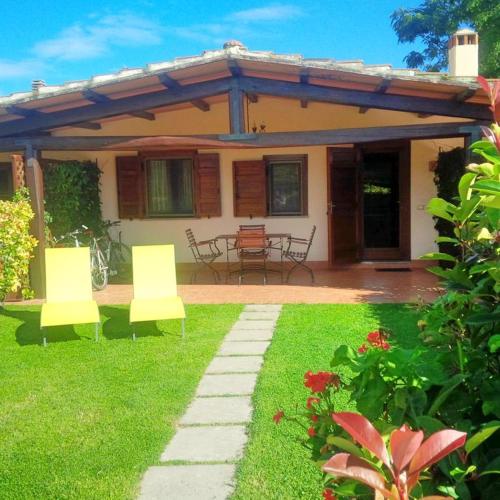 . Studio with Terrace in Pescia Romana - 28 m² + Parking Included