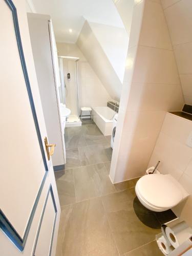 Hotel Wikingerhof - image 13
