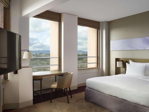 Junior Suite with Panoramic Old Town View