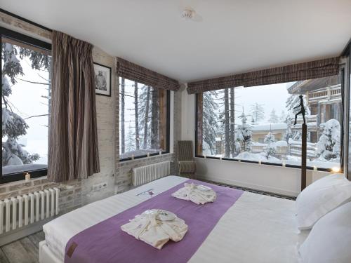 Snow Lodge Hotel Courchevel 1850