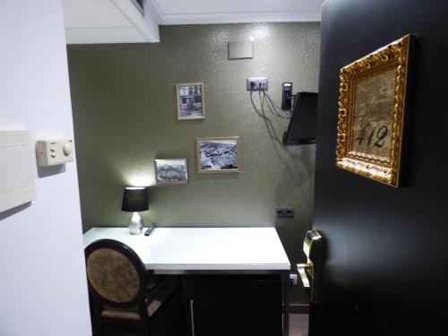 Moderno - main image