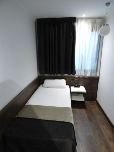 Moderno - image 6