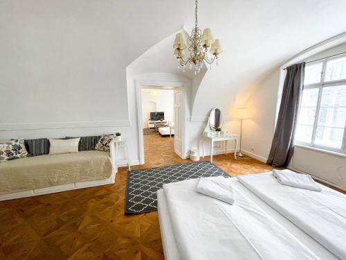U Obecního dvora - Old Town Apartment - main image