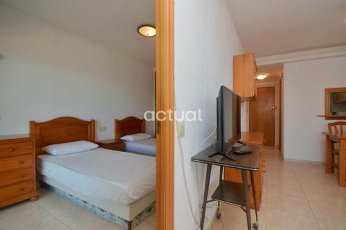 One-Bedroom Apartment image 6
