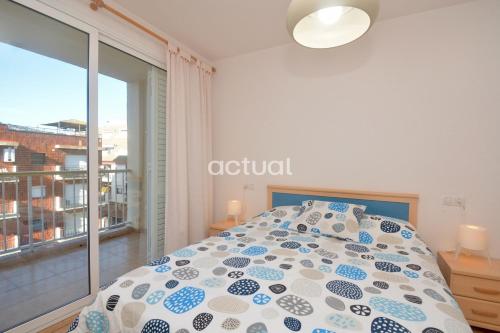 Apartment with Sea View image 2