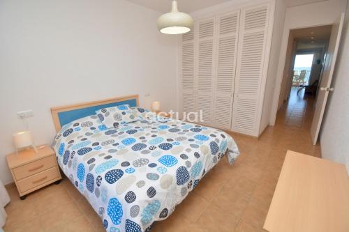 Apartment with Sea View image 1