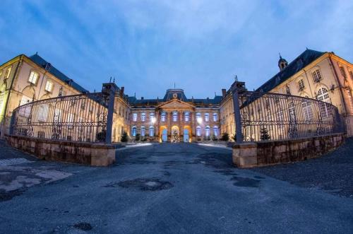 Chez Julien: appartement confort plein centre in Luneville