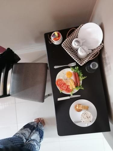 Lormasol Mews Guesthouse