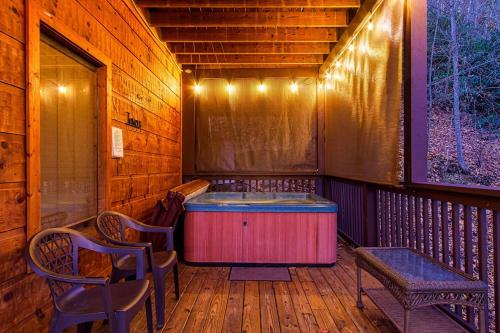 Southern Comfort - image 10