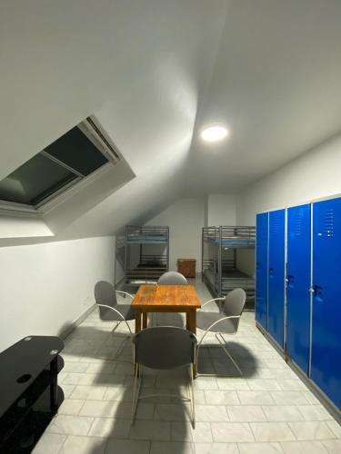 Hôtel Pincevent – La Queue-en-Brie, CA