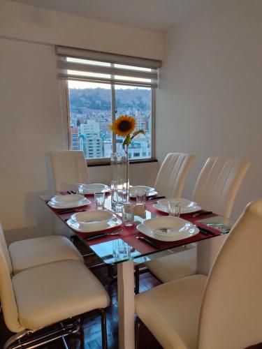 Apartamento Céntrico, Privado, Iluminado, Soleado, Av Arce