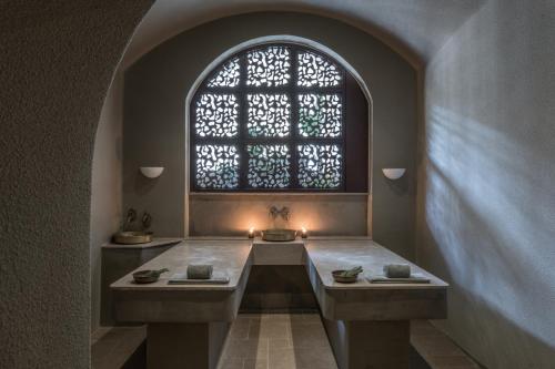 Acro Suites - A Wellbeing Resort