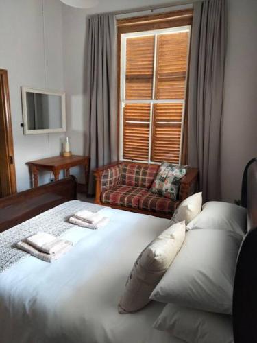 Via the Grapevine 3 bedroom house private parking photo