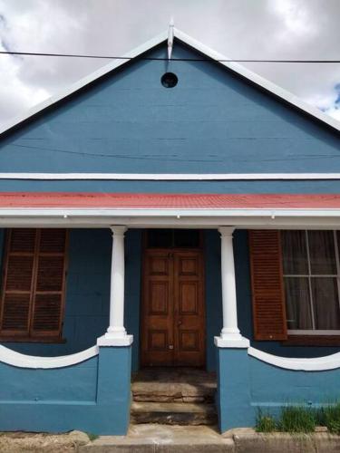 Via the Grapevine 3 bedroom house private parking photo