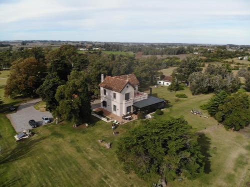 สภาพแวดล้อมโดยรอบ, HOTEL & RESTAURANTE LAS LIEBRES in โคโลเนีย เดล ซาคราเมนโต
