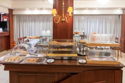 Lingos Hotel – Florina, WI