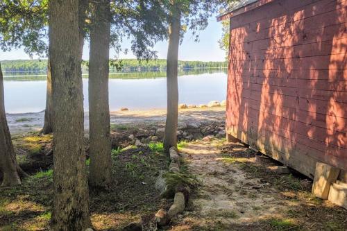 Cute and Cozy Summer Trailer by the Water